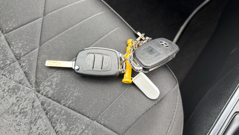 Hyundai BAYON 1.0 TGDi 48V MHEV SE Connect 5dr Petrol Hatchback